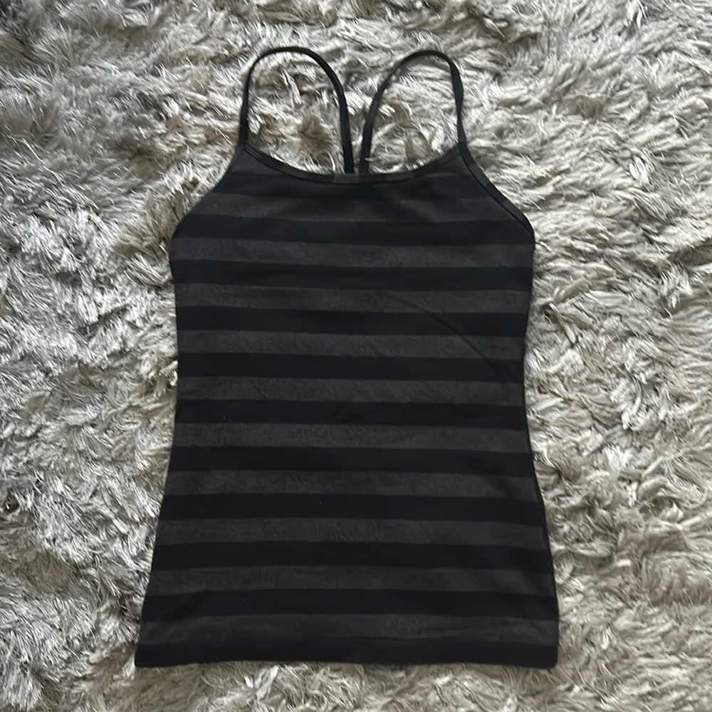Lulu Lemon racer back tank top with shelf bra